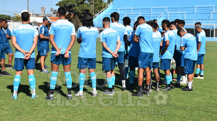 Talleres de Remedios de Escalada sumó un defensor