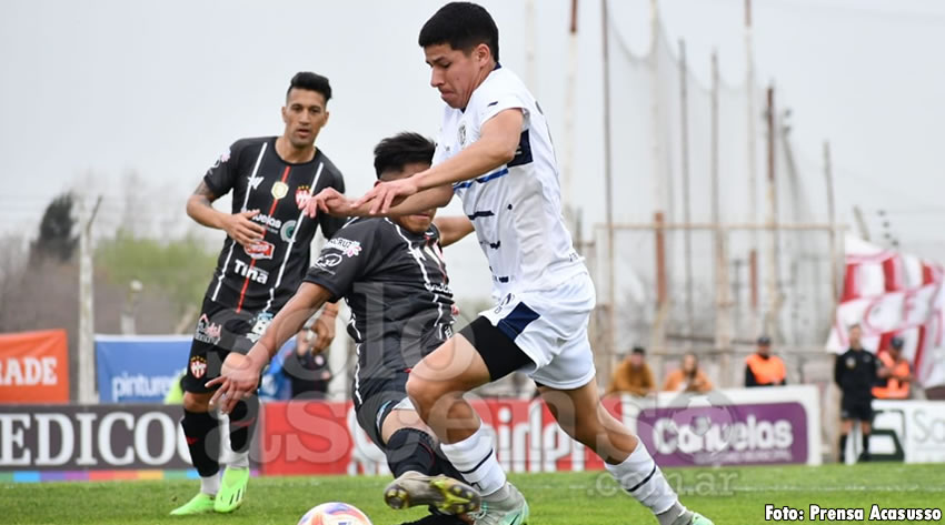 Cañuelas F.C: A Cañuelas se le escapó la victoria sobre el final