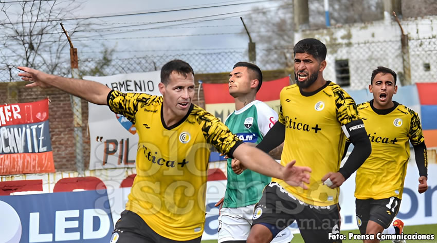 Talleres (RE) se consagró campeón del Clausura de la Primera B