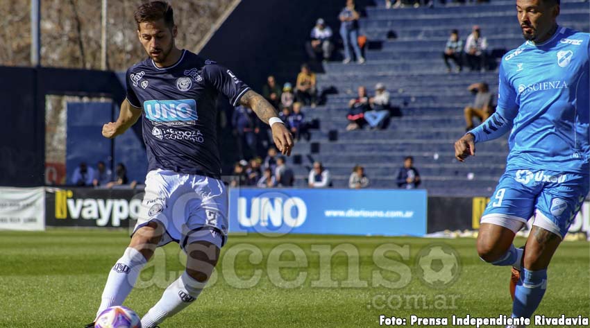 Primera Nacional: Independiente Rivadavia igualó 1-1 con Ferro Carril Oeste  y no se pudo subir a la cima