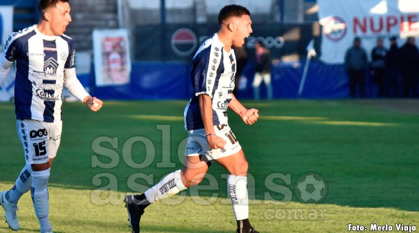 Emocionante triunfo de Argentino de Merlo en su visita a UAI Urquiza