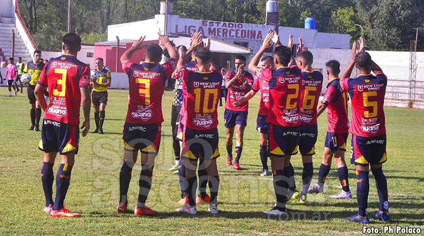 Líder Berazategui empató con Deportivo Español en la Primera C