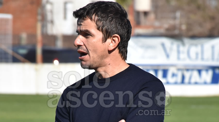 Talleres Rem de Escalada x Club Atletico Acassuso 08/04/2023 na Primera B  Metropolitana 2023, Futebol