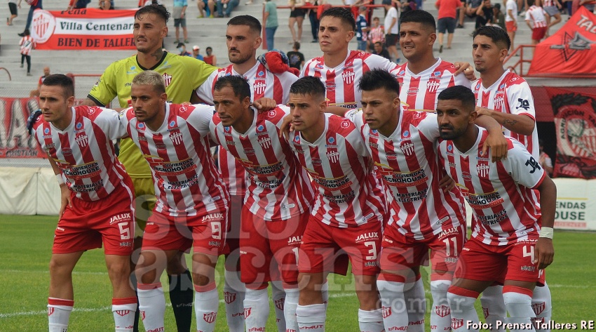 Talleres de Remedios de Escalada ganó y es cada vez más líder de