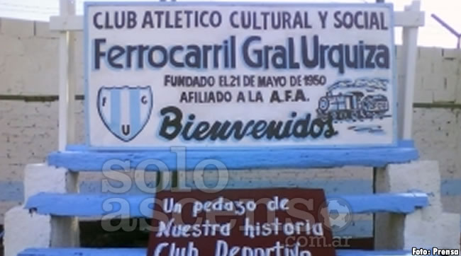 UAI Urquiza: Cumpleaños feliz